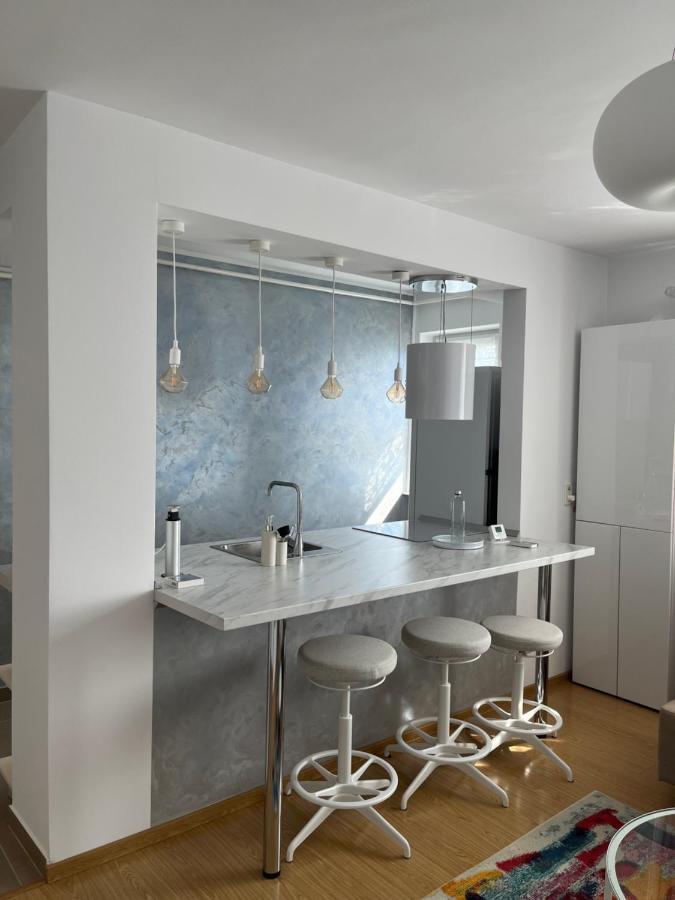 Alma Apartments Suceava Exterior photo