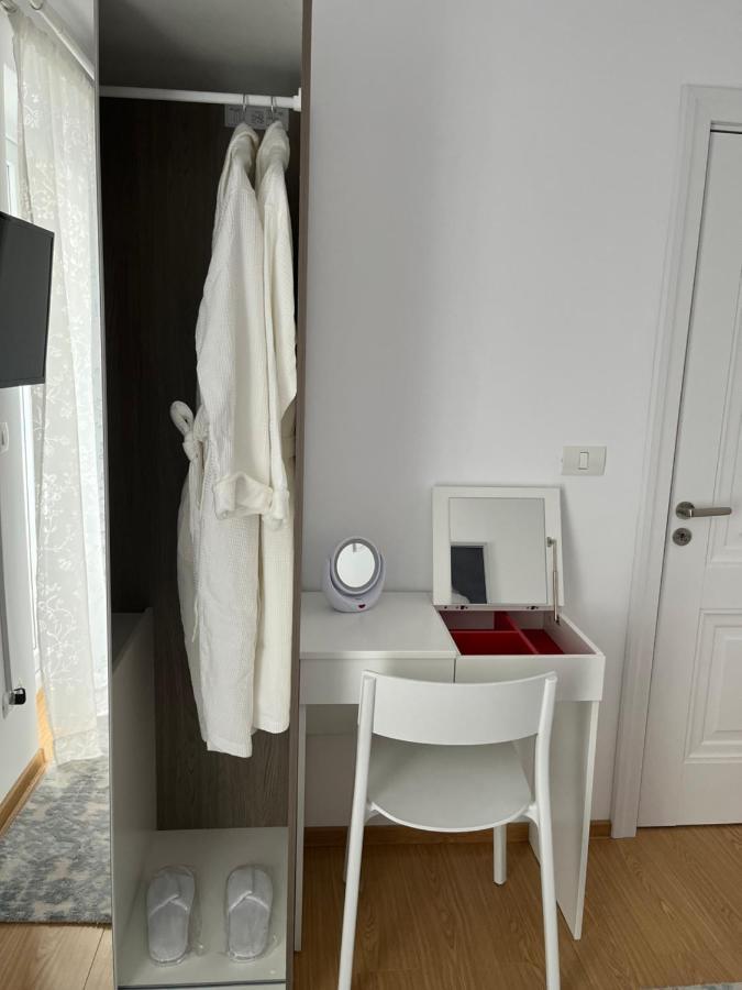 Alma Apartments Suceava Exterior photo